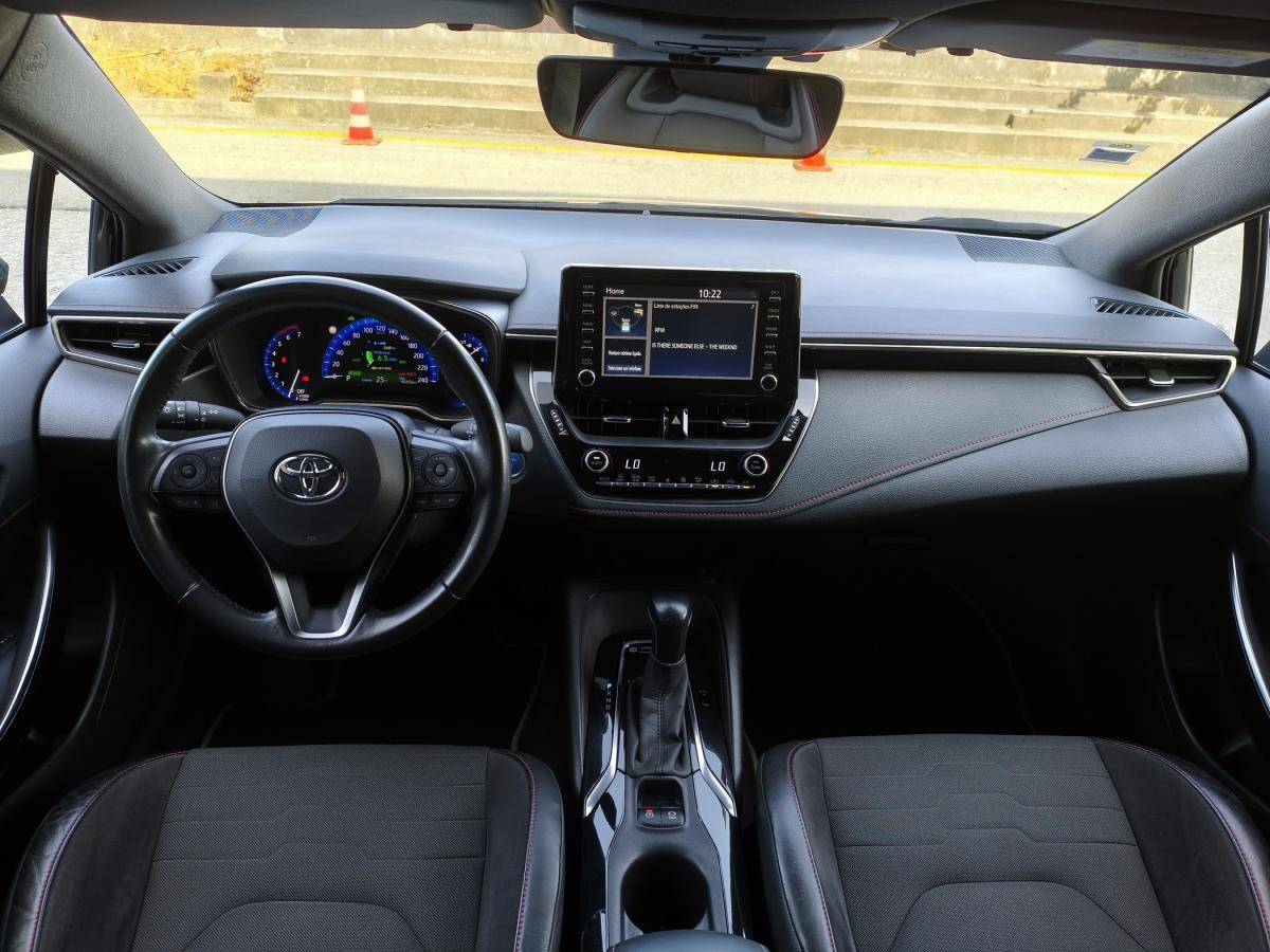 toyota-corolla-2021-hibrido-a-gasolina-1798cc