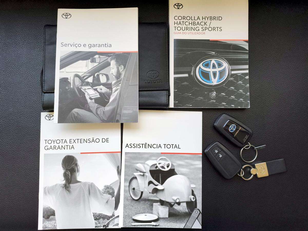 toyota-corolla-2021-hibrido-a-gasolina-1798cc