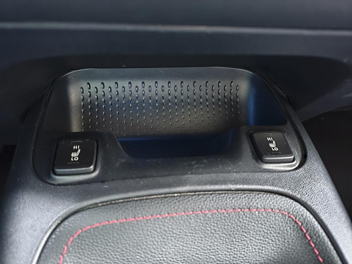 toyota-corolla-2021-hibrido-a-gasolina-1798cc