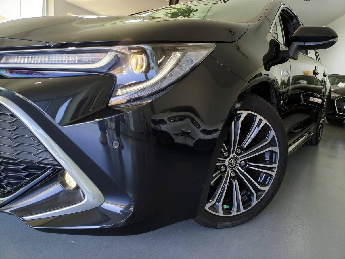 toyota-corolla-2021-hibrido-a-gasolina-1798cc