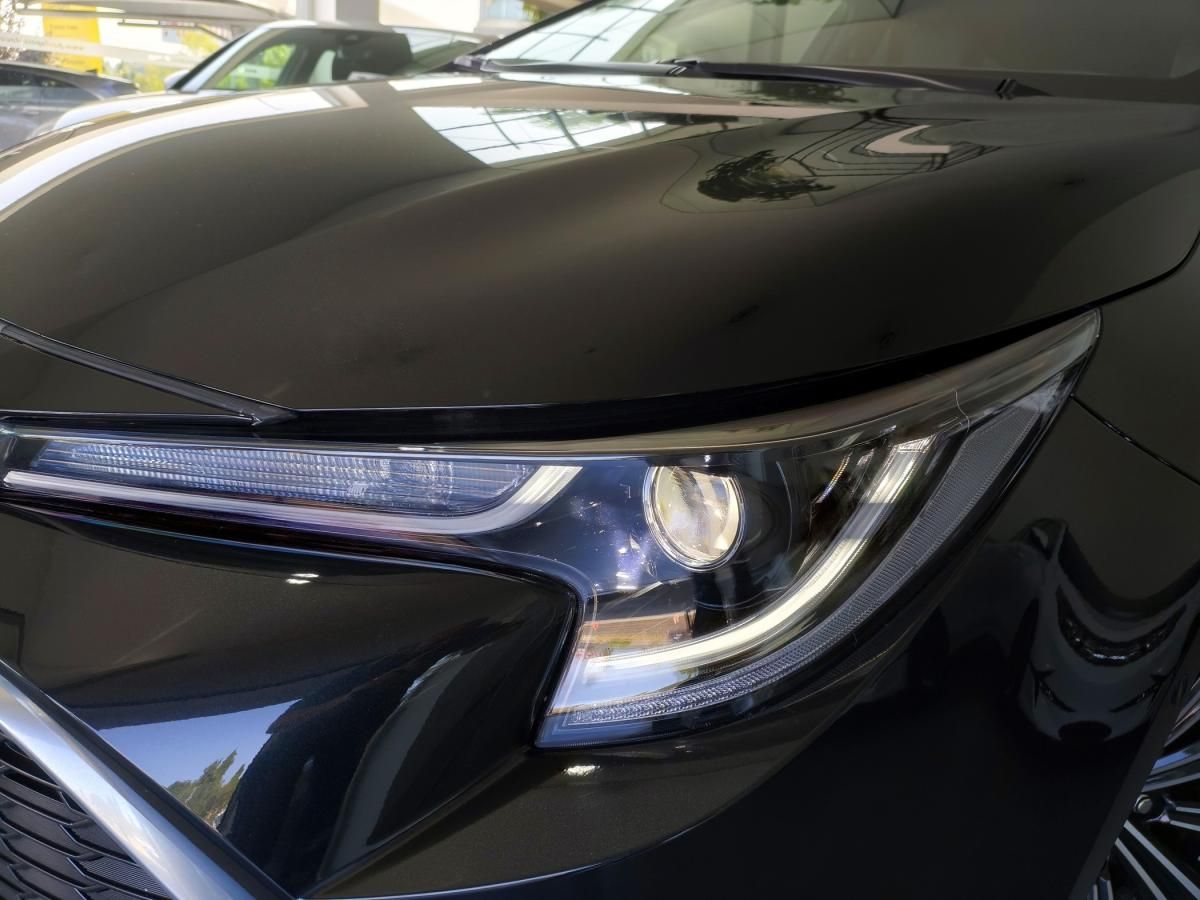toyota-corolla-2021-hibrido-a-gasolina-1798cc