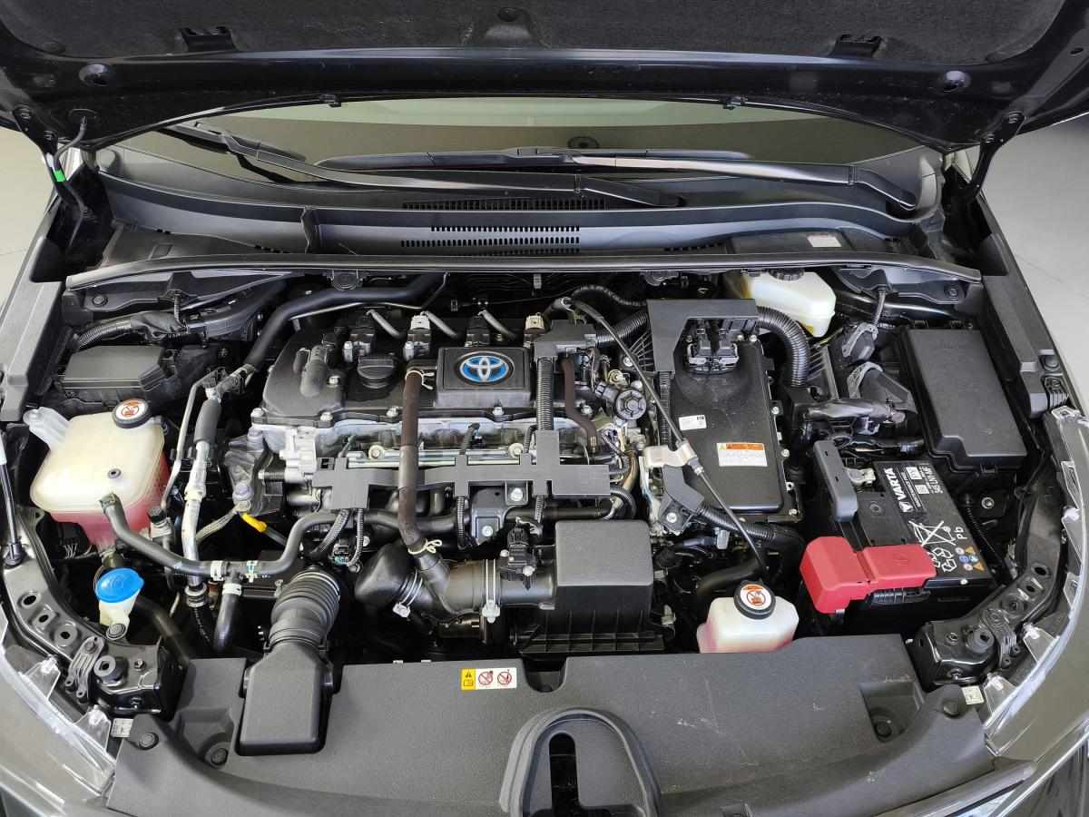 toyota-corolla-2021-hibrido-a-gasolina-1798cc