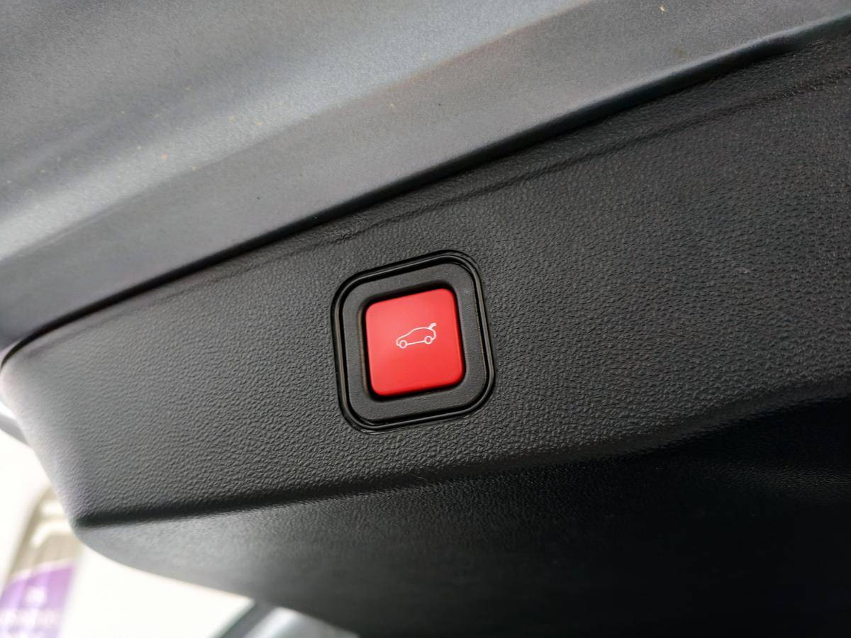 jeep-avenger-2025-gasolina-1199cc