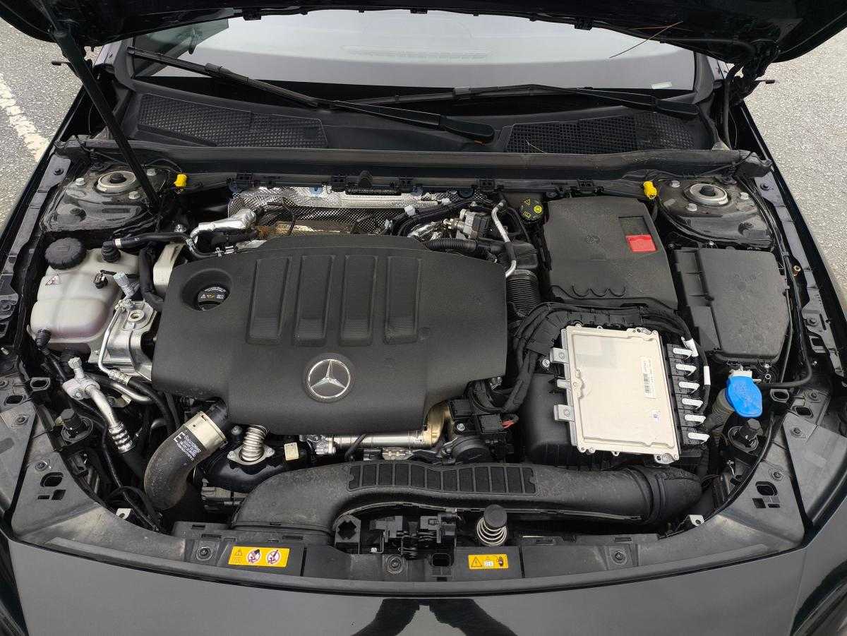 mercedes-benz-cla-2022-diesel-1950cc