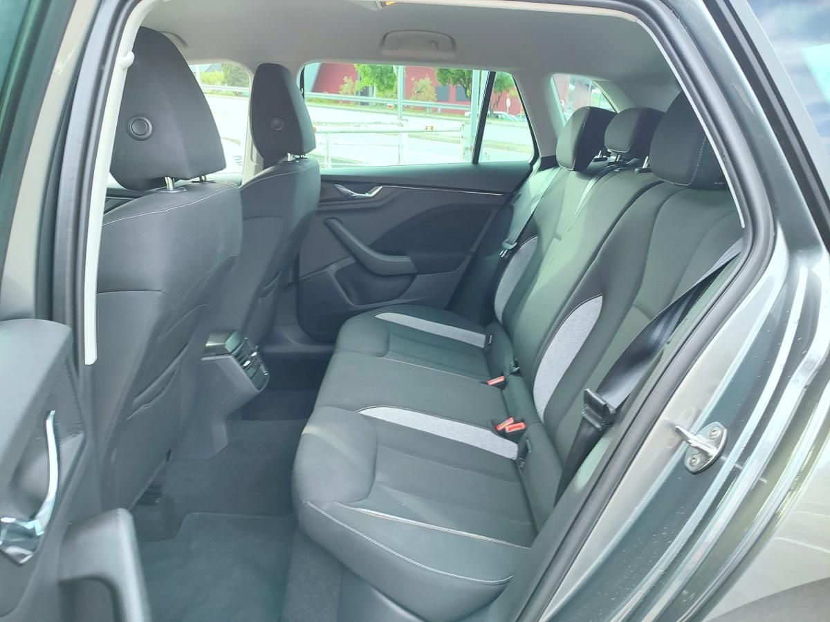 skoda-kamiq-2024-gasolina-999cc