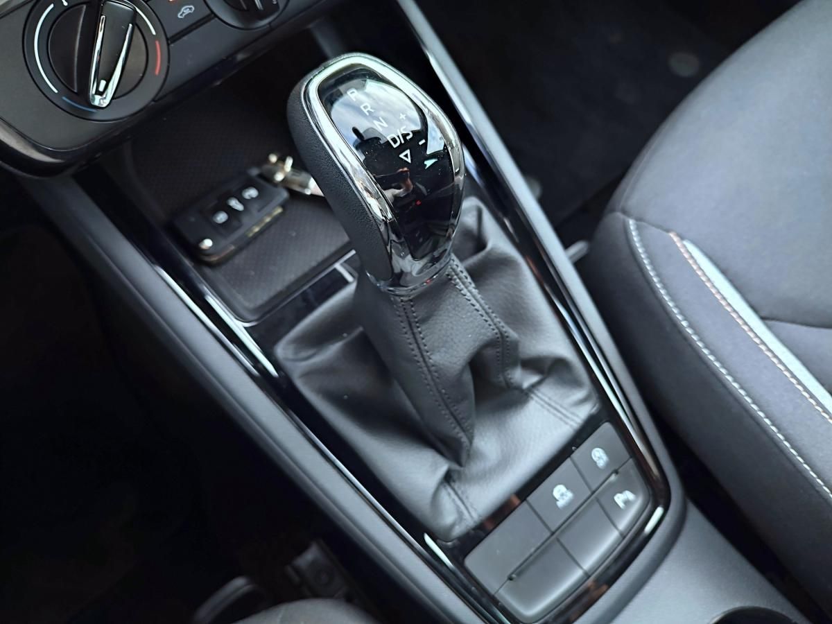 skoda-kamiq-2024-gasolina-999cc