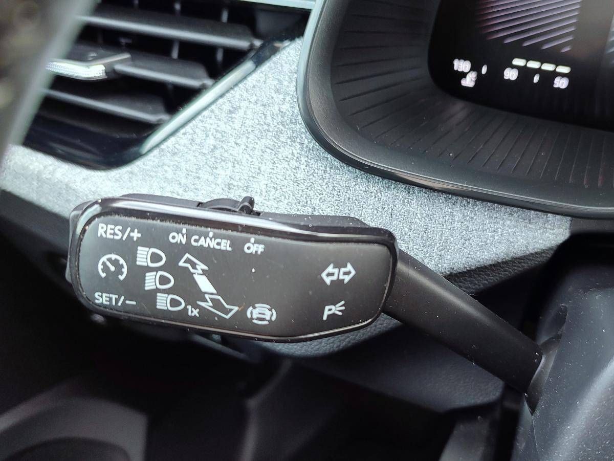 skoda-kamiq-2024-gasolina-999cc