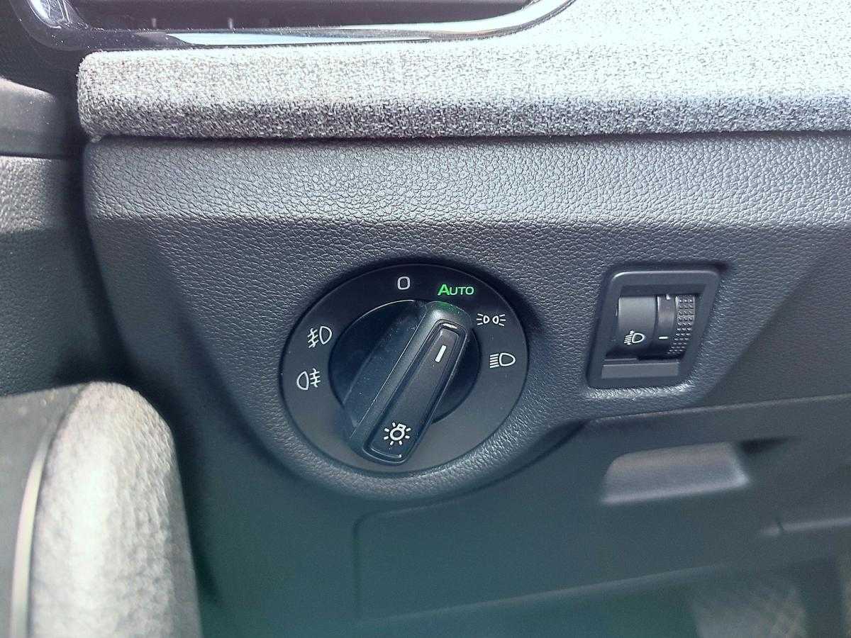 skoda-kamiq-2024-gasolina-999cc