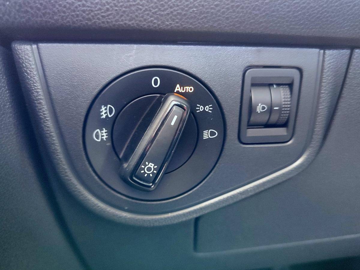 volkswagen-polo-2023-gasolina-999cc