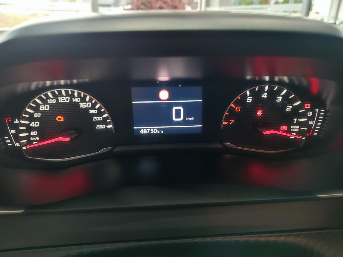 peugeot-208-2024-gasolina-1199cc