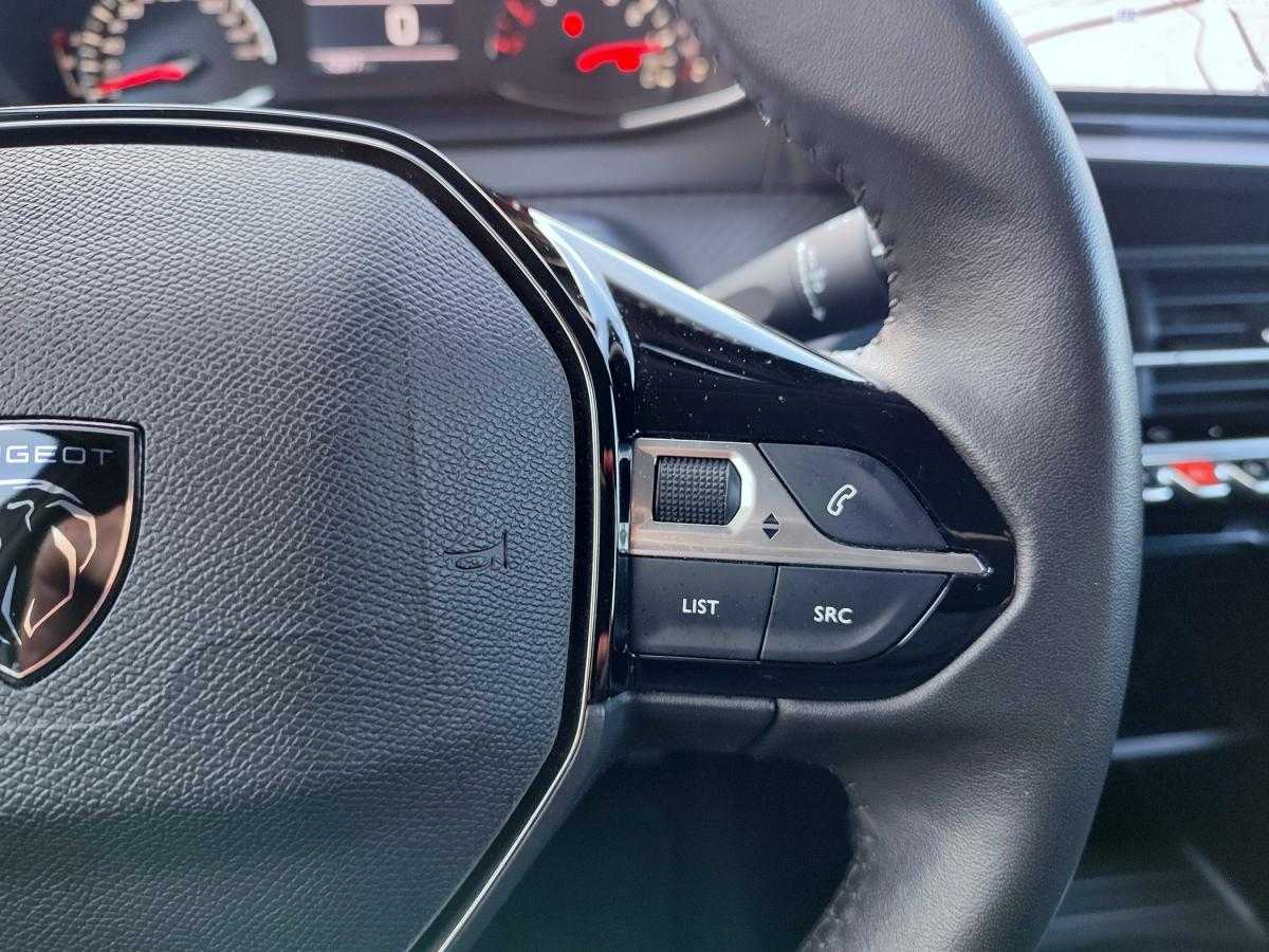 peugeot-208-2024-gasolina-1199cc