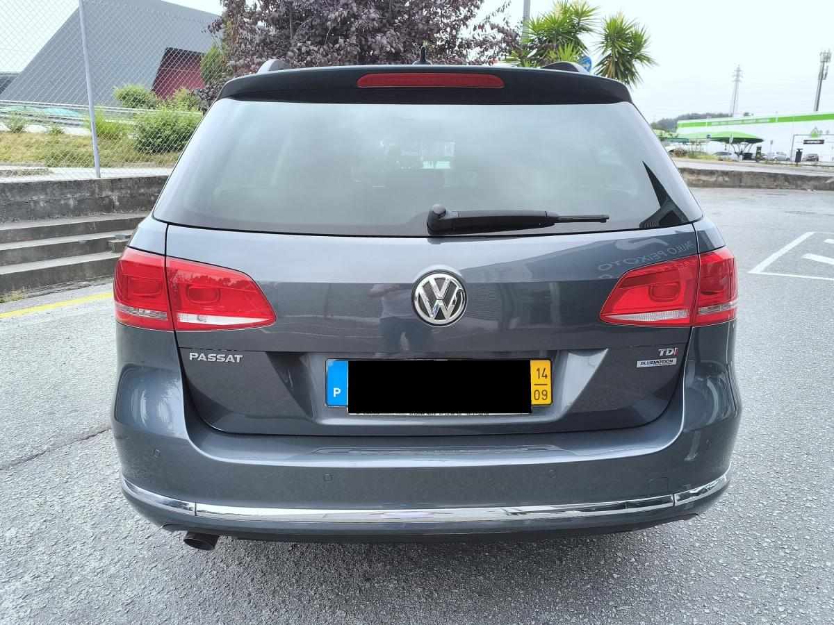 volkswagen-passat-variant-2014-diesel-1598cc