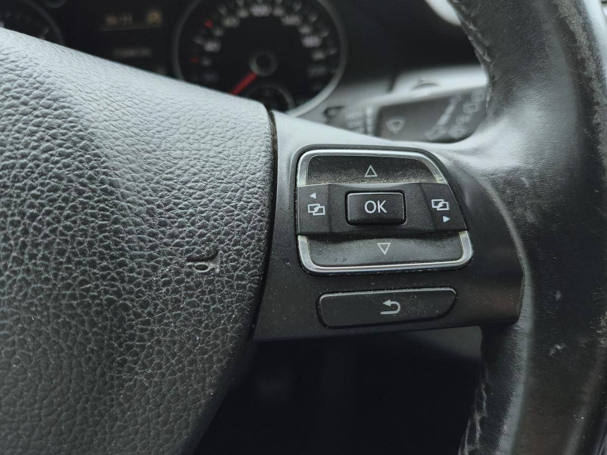 volkswagen-passat-variant-2014-diesel-1598cc