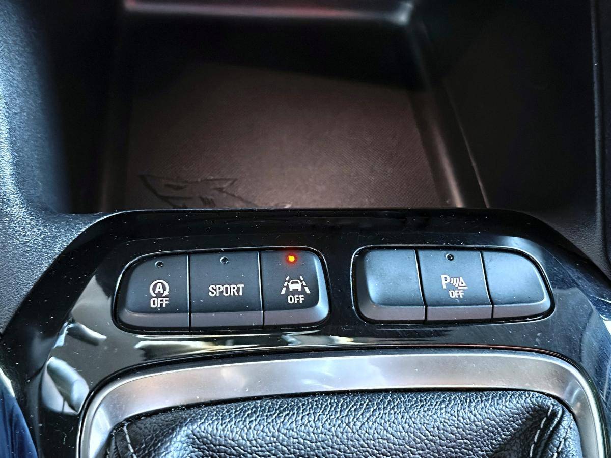 opel-corsa-2023-gasolina-1199cc