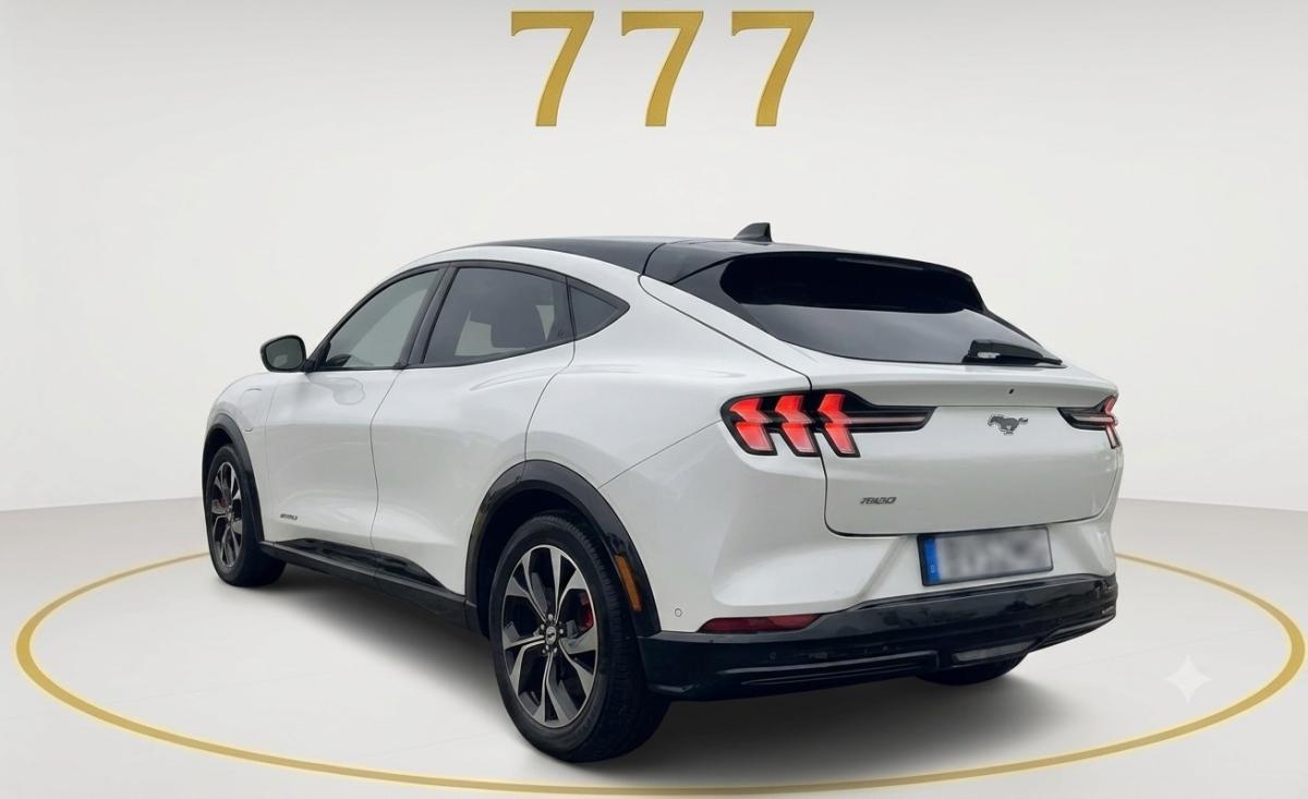 ford-mustang-mach-e-2022-eletrico-0cc