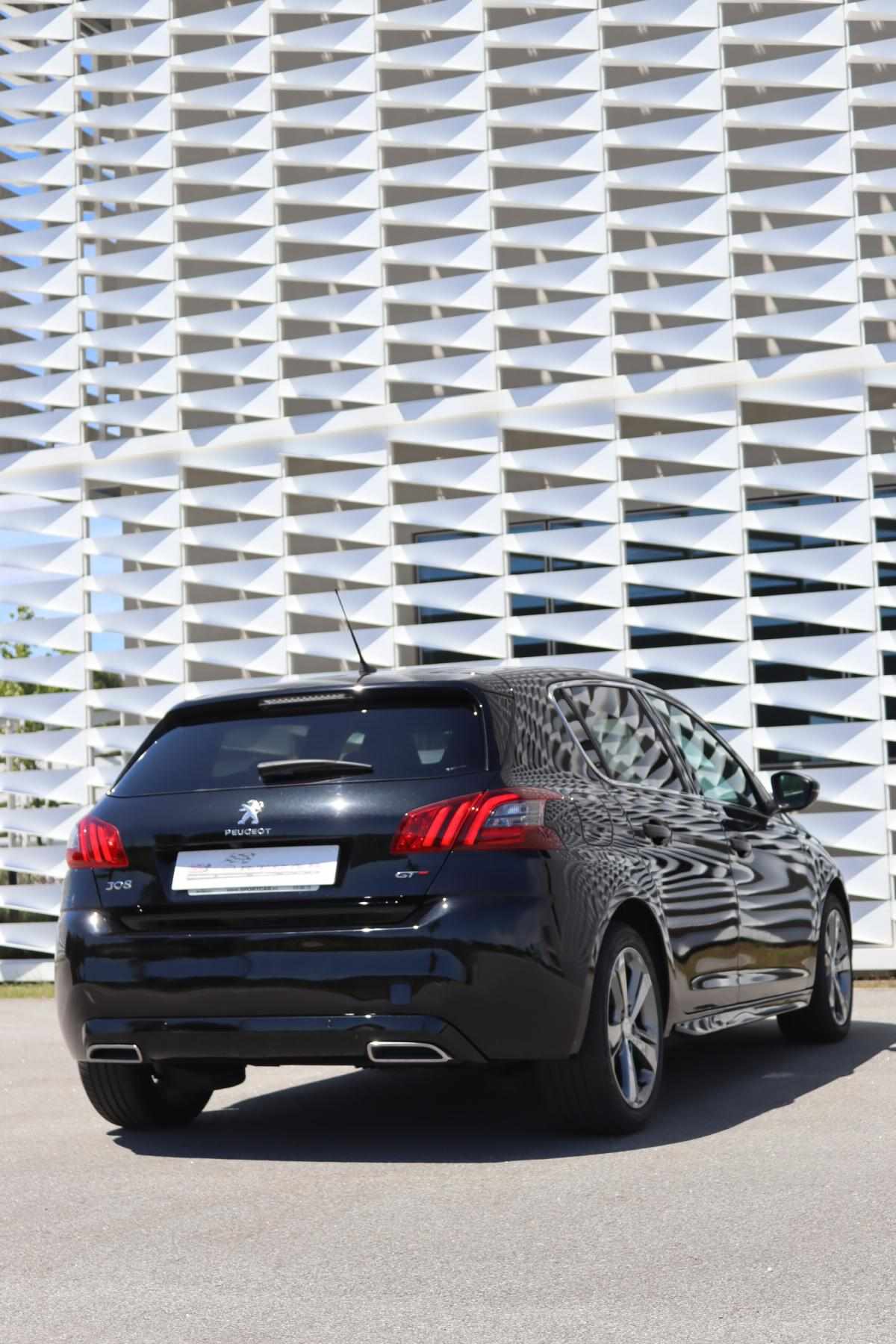 peugeot-308-2021-diesel-1499cc