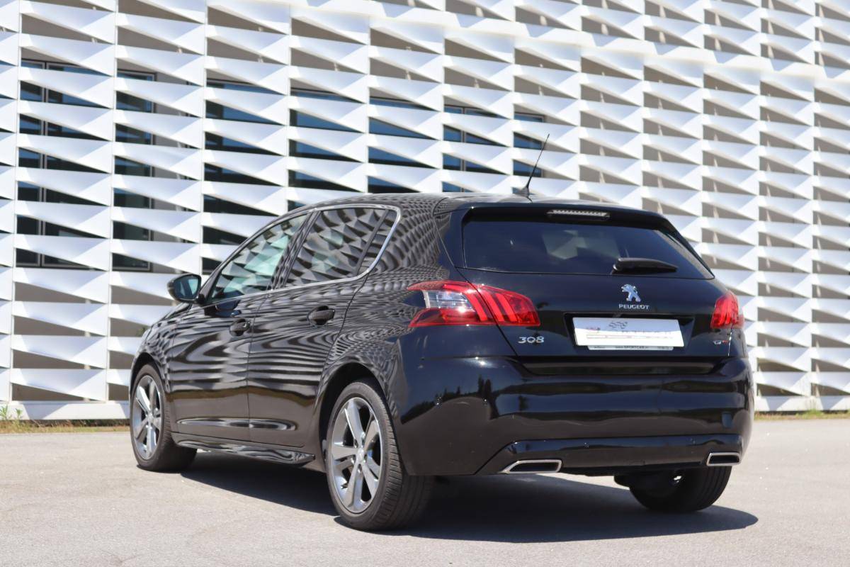 peugeot-308-2021-diesel-1499cc