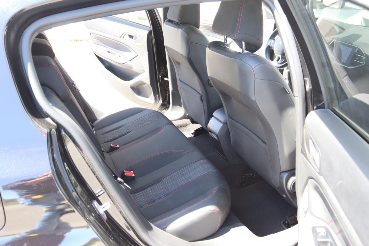 peugeot-308-2021-diesel-1499cc