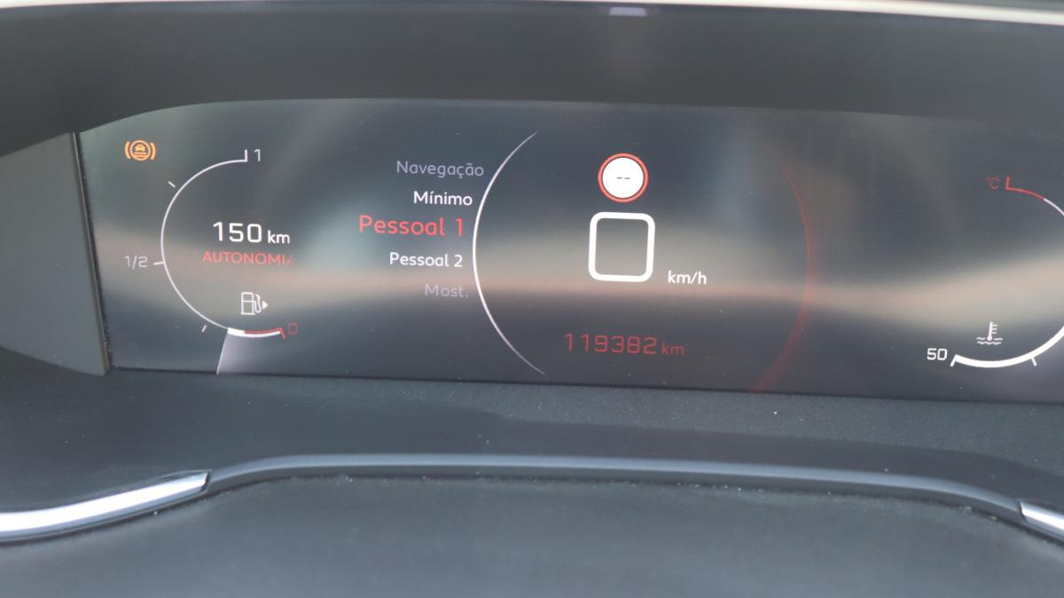 peugeot-308-2021-diesel-1499cc