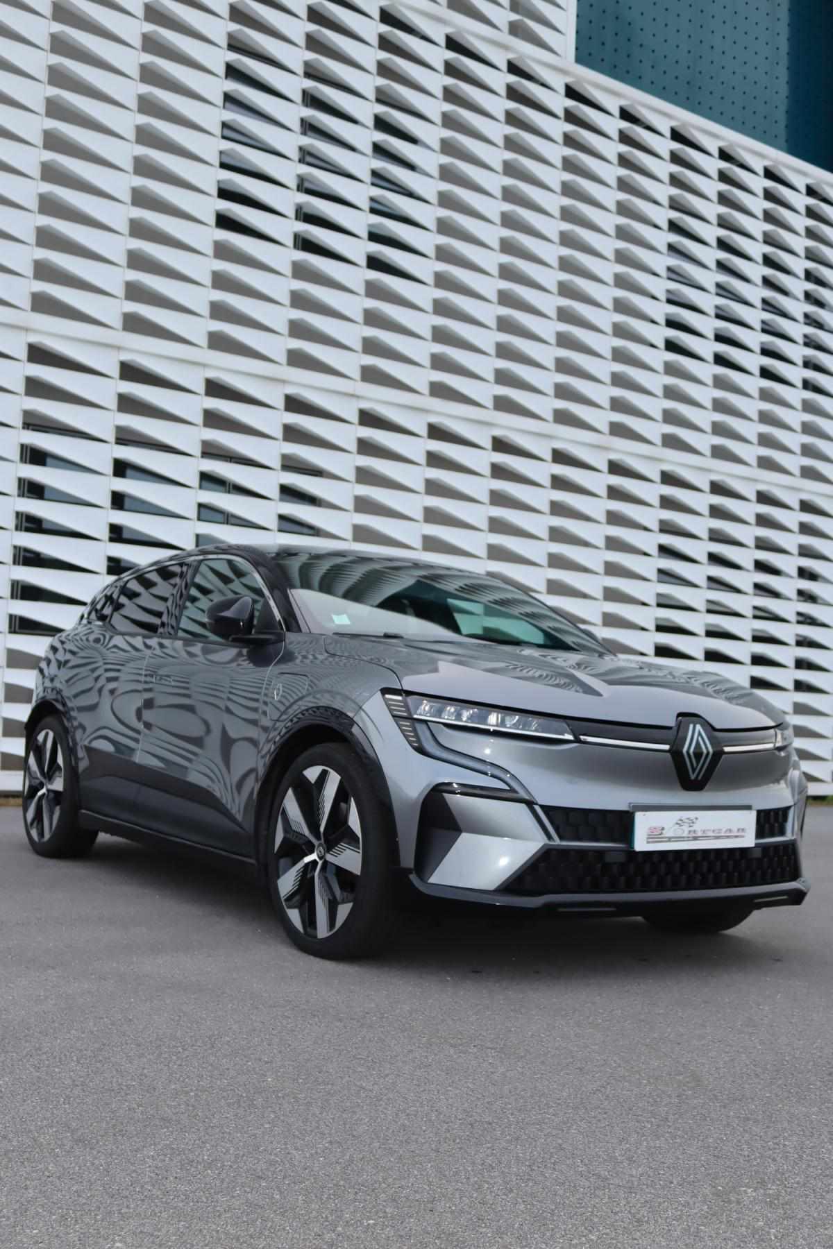 renault-megane-e-tech-2022-eletrico-0cc
