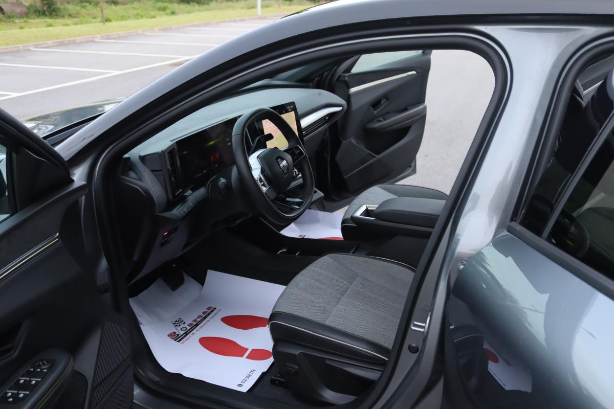 renault-megane-e-tech-2022-eletrico-0cc