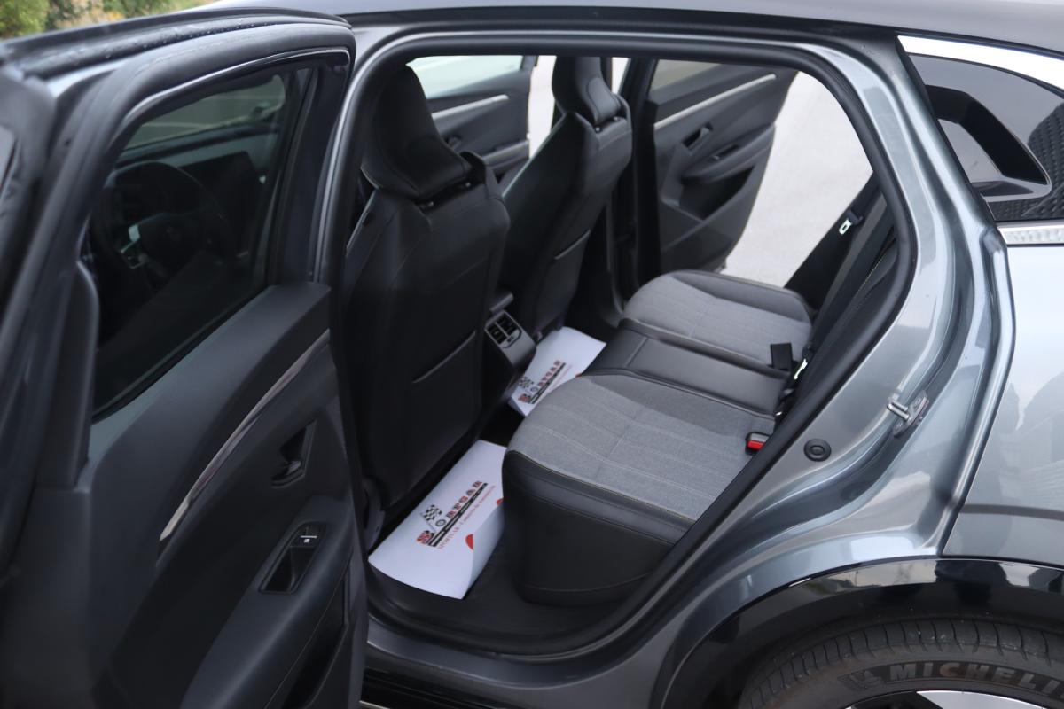 renault-megane-e-tech-2022-eletrico-0cc