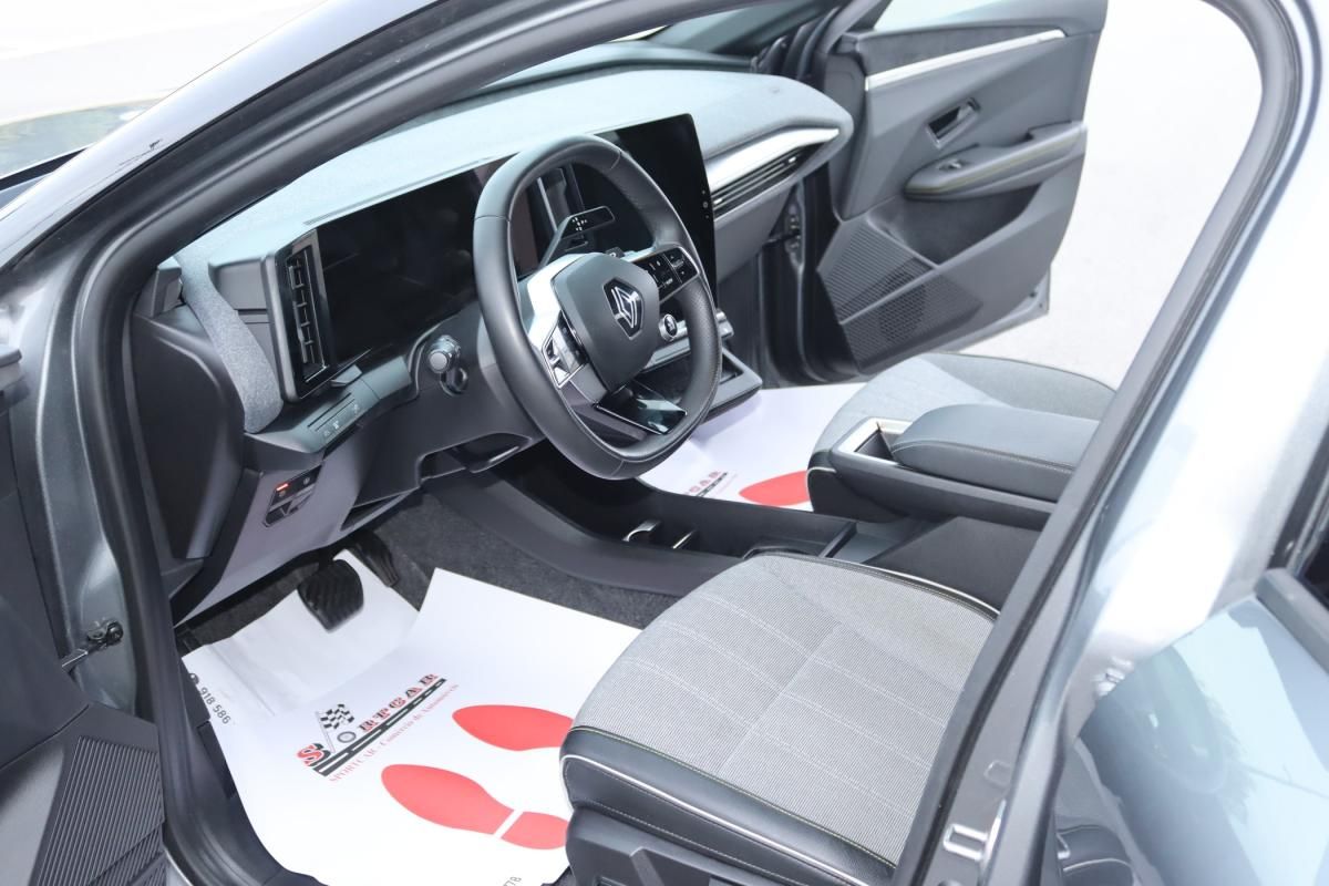 renault-megane-e-tech-2022-eletrico-0cc