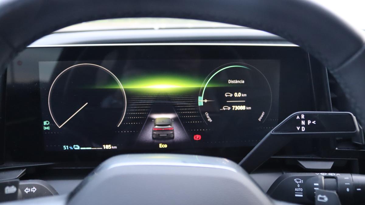 renault-megane-e-tech-2022-eletrico-0cc