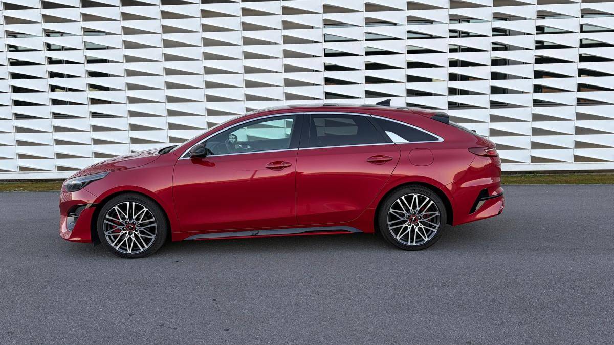 kia-proceed-2022-gasolina-1591cc