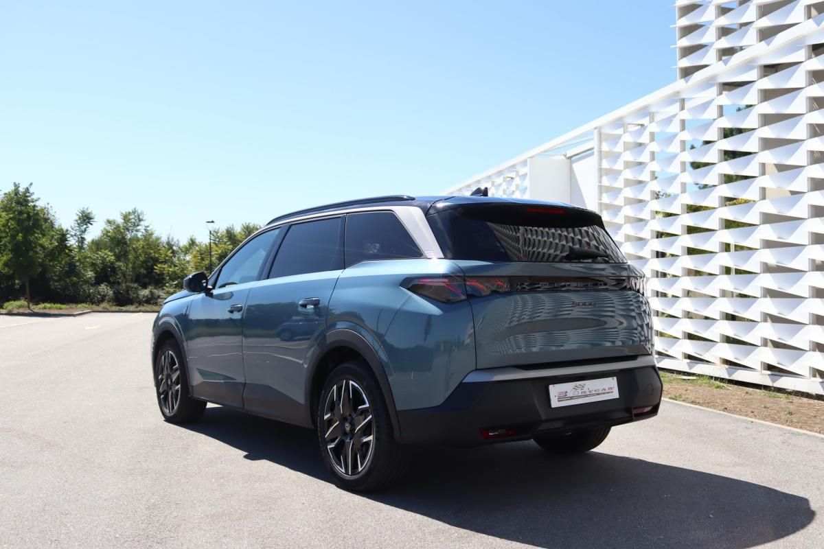 peugeot-5008-2026-hibrido-a-gasolina-1199cc