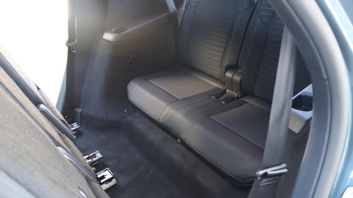 peugeot-5008-2026-hibrido-a-gasolina-1199cc