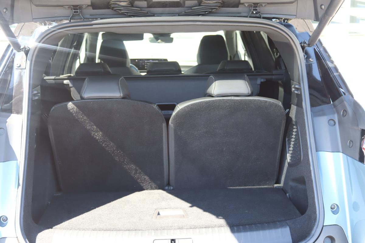 peugeot-5008-2026-hibrido-a-gasolina-1199cc