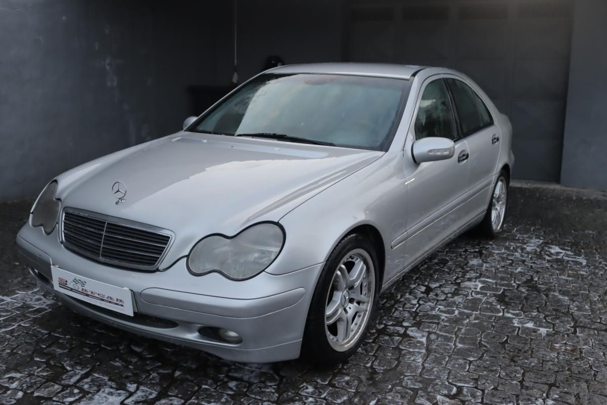mercedes-benz-classe-c-2000-diesel-2148cc