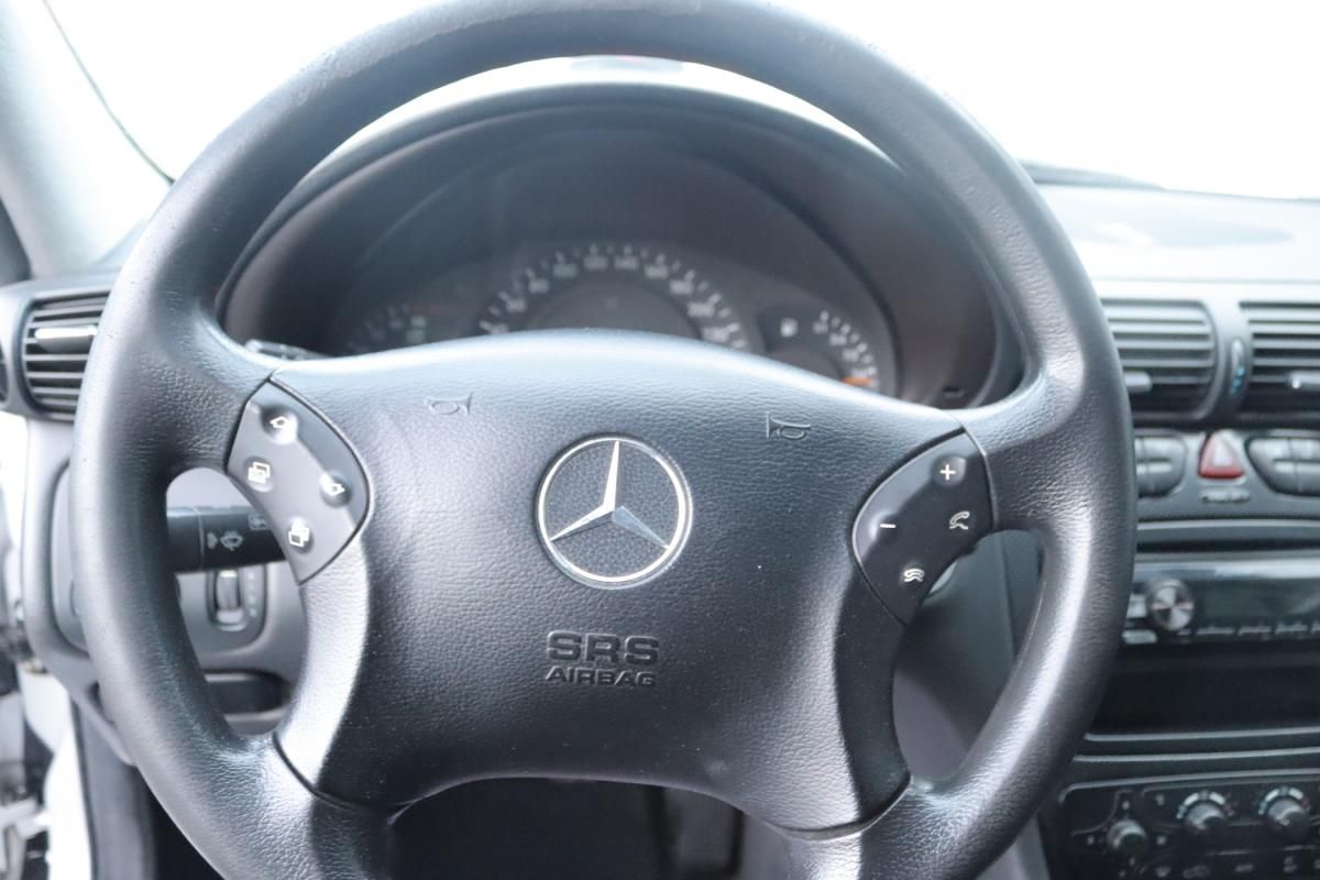 mercedes-benz-classe-c-2000-diesel-2148cc
