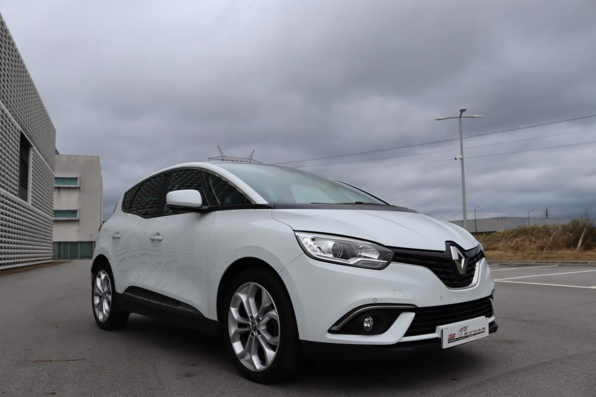 renault-scenic-2020-diesel-1750cc