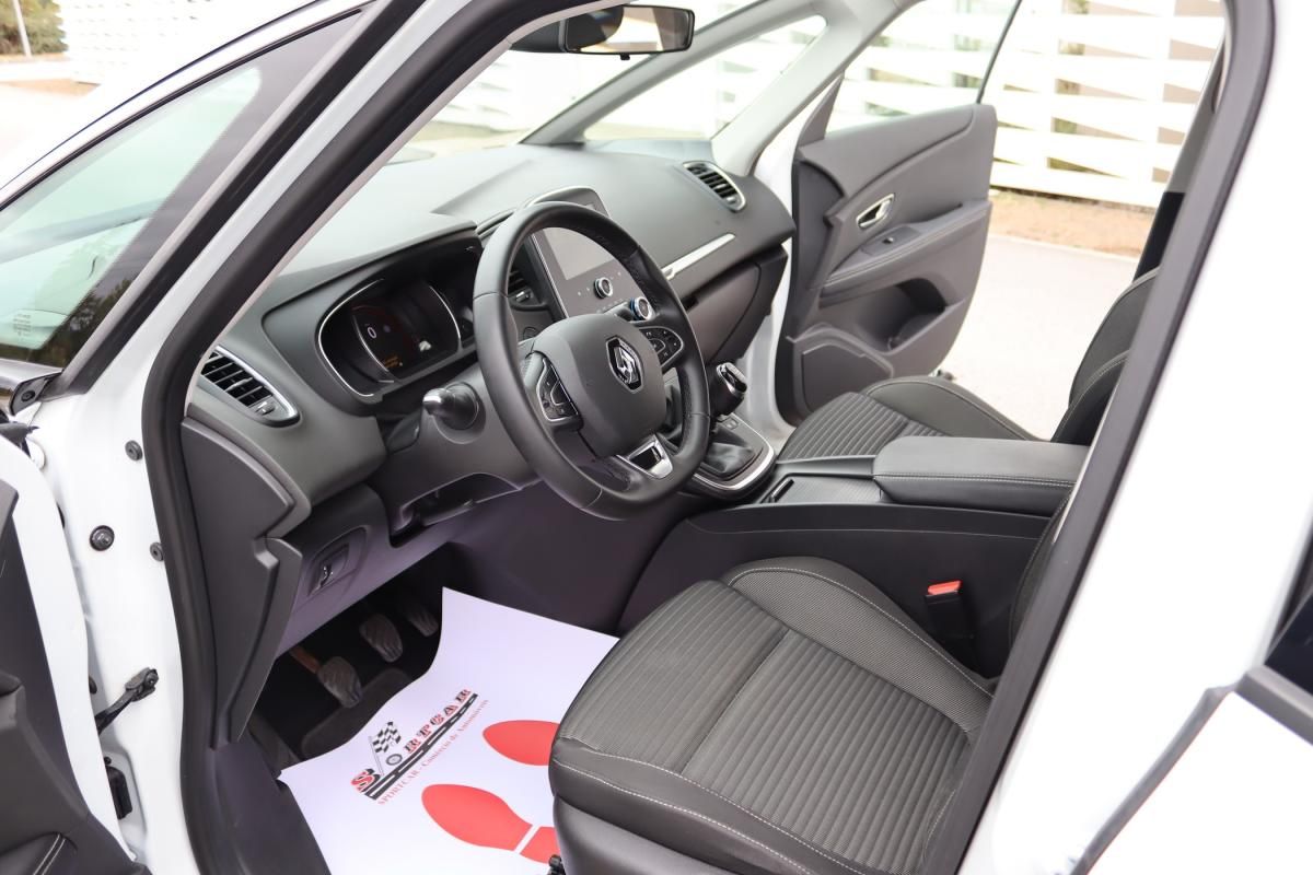 renault-scenic-2020-diesel-1750cc