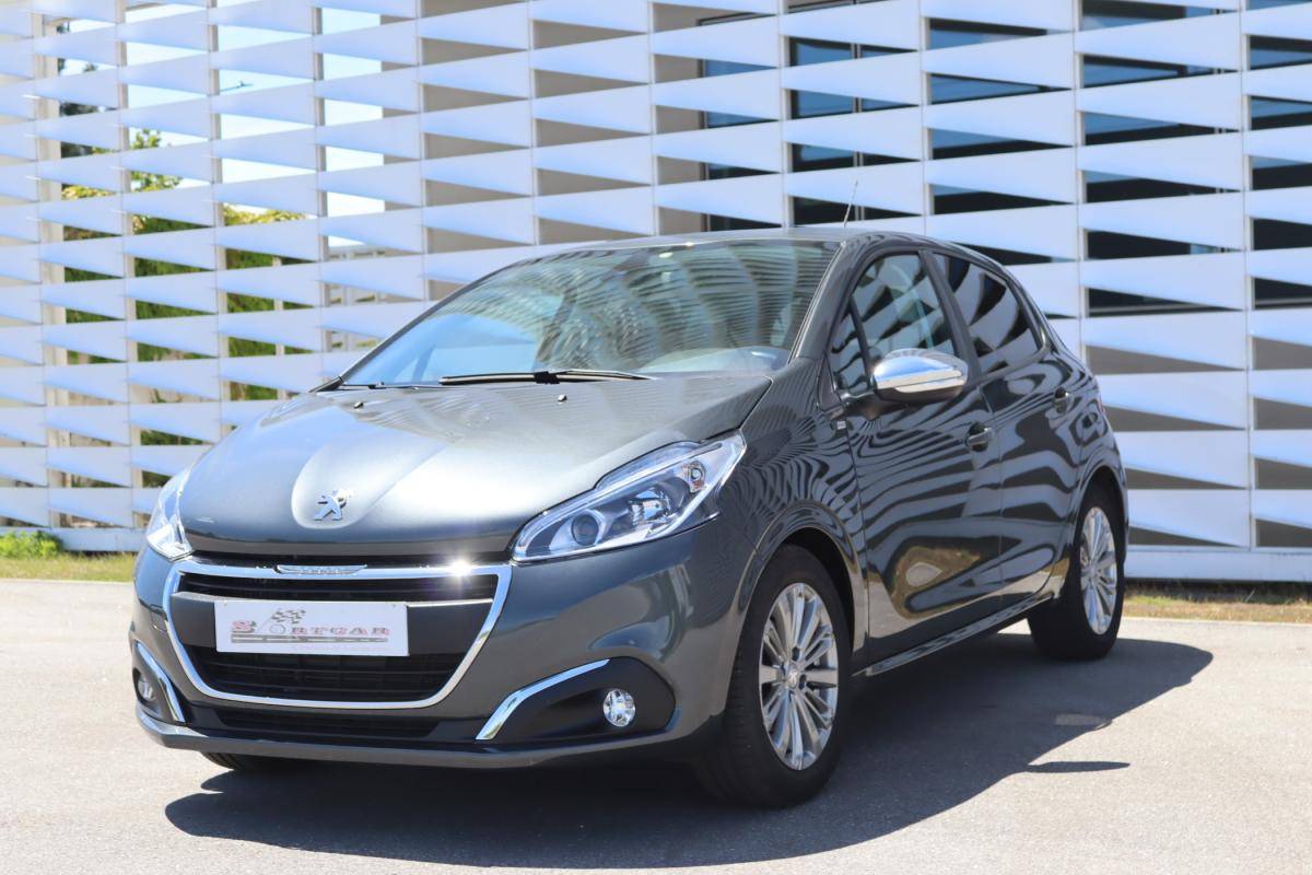 peugeot-208-2022-diesel-1499cc