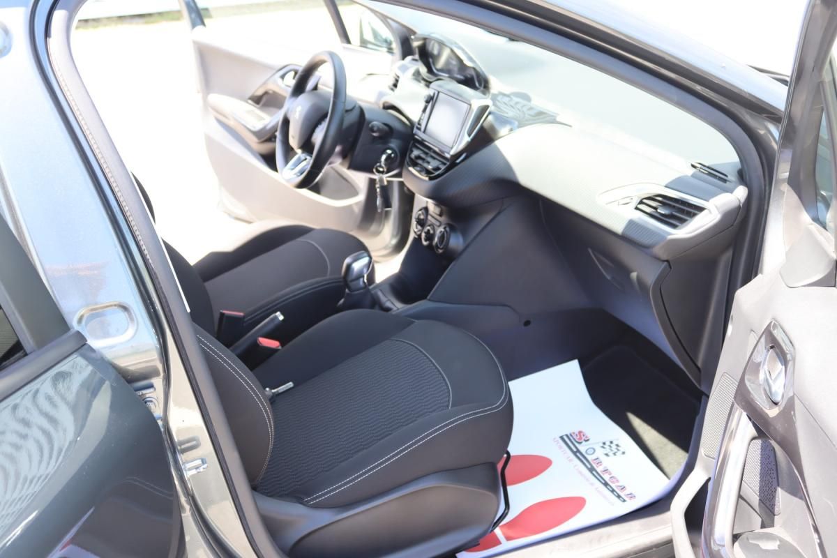 peugeot-208-2022-diesel-1499cc