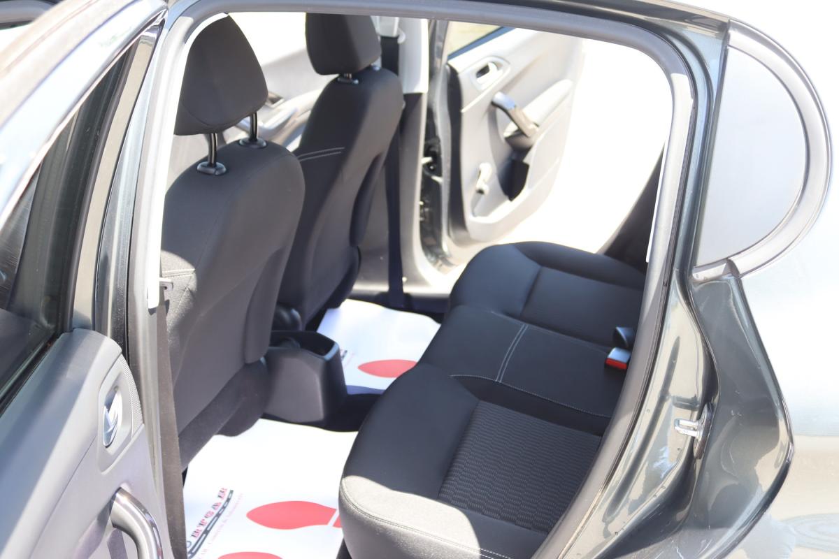 peugeot-208-2022-diesel-1499cc