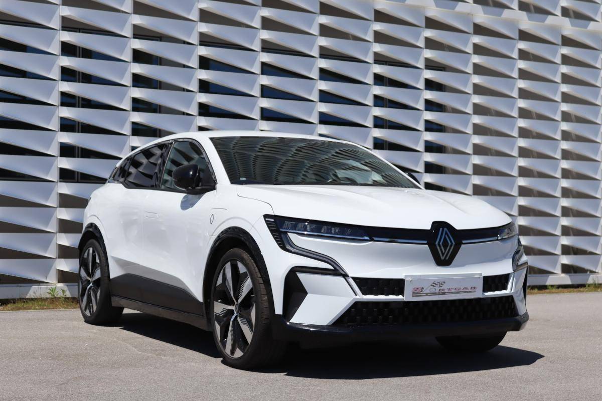 renault-megane-e-tech-2024-eletrico-0cc