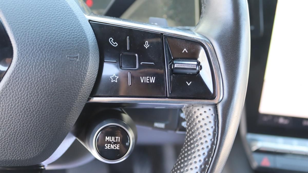 renault-megane-e-tech-2024-eletrico-0cc