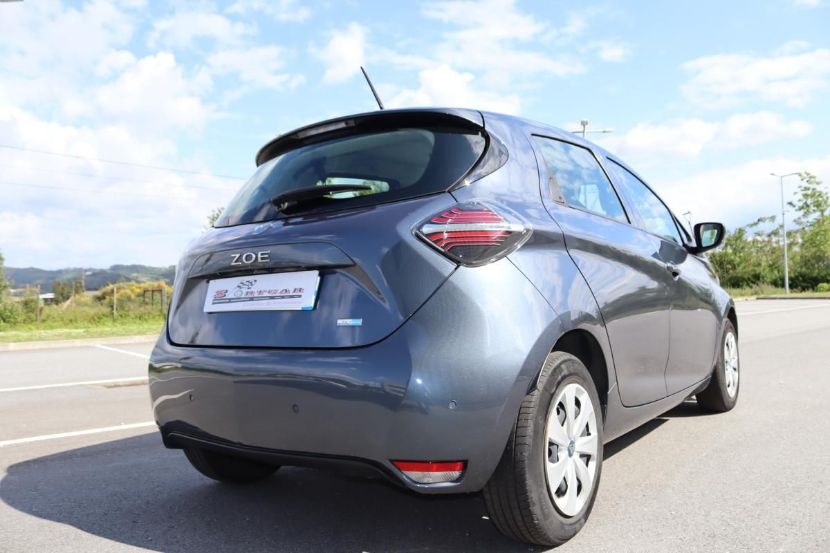 renault-zoe-2021-eletrico-213cc