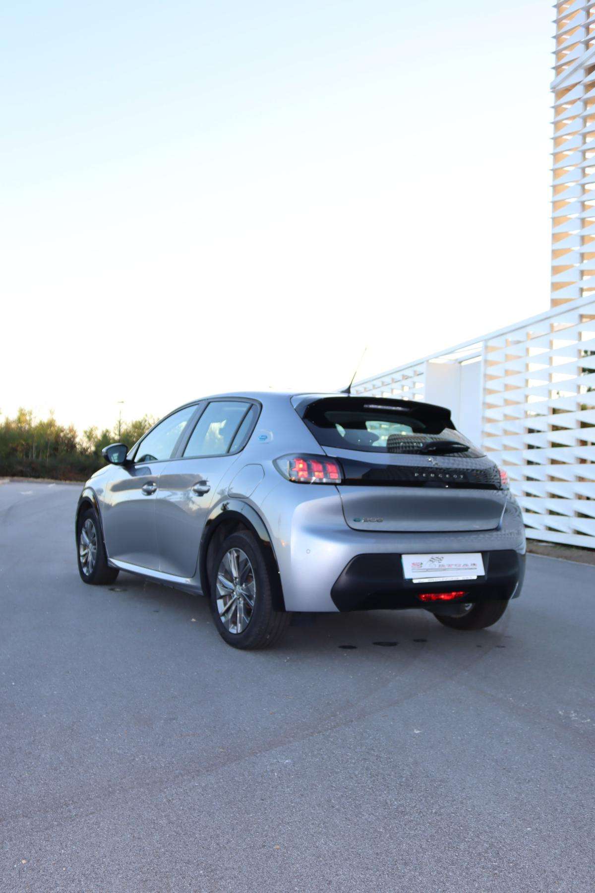peugeot-208-2022-eletrico-267cc