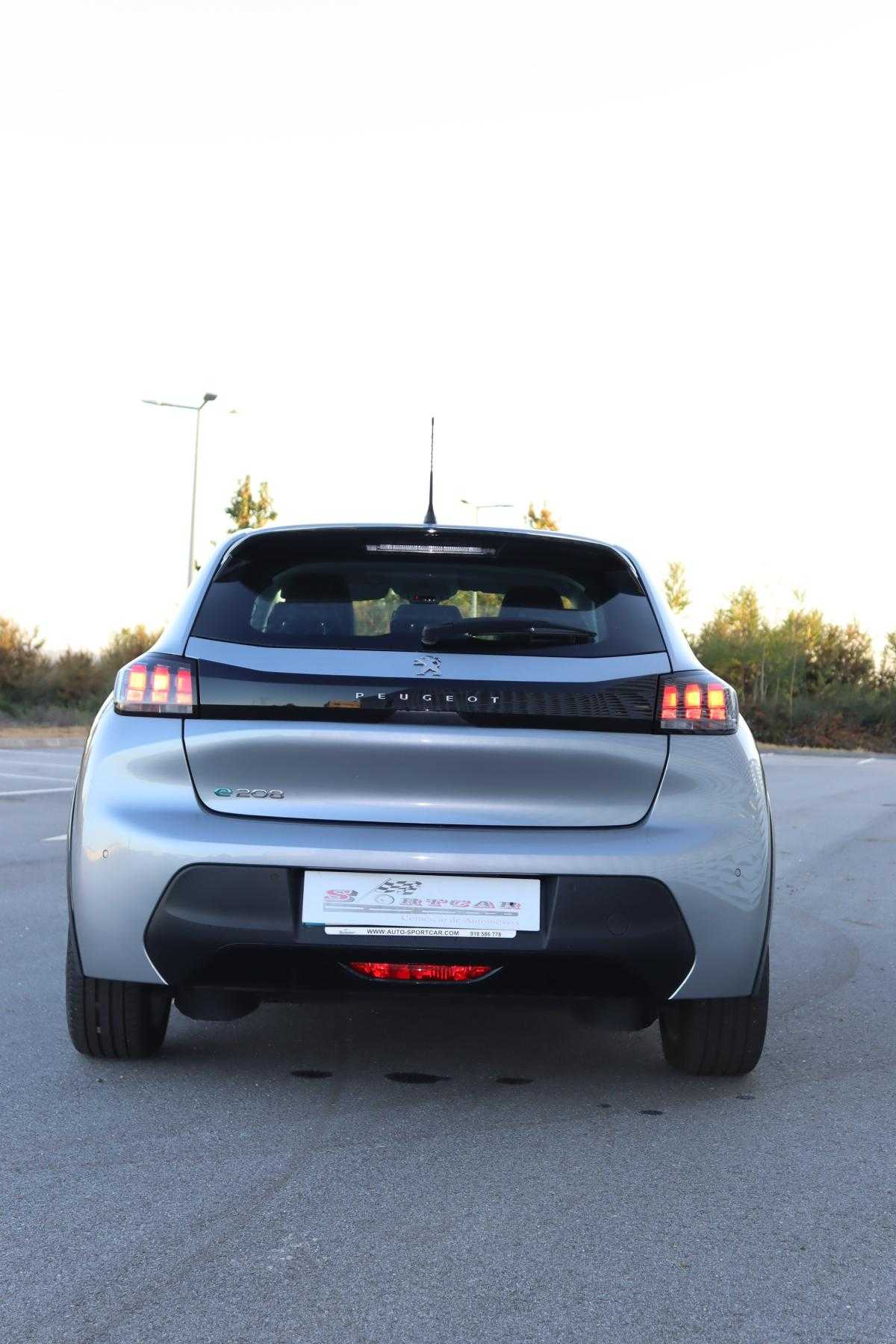 peugeot-208-2022-eletrico-267cc
