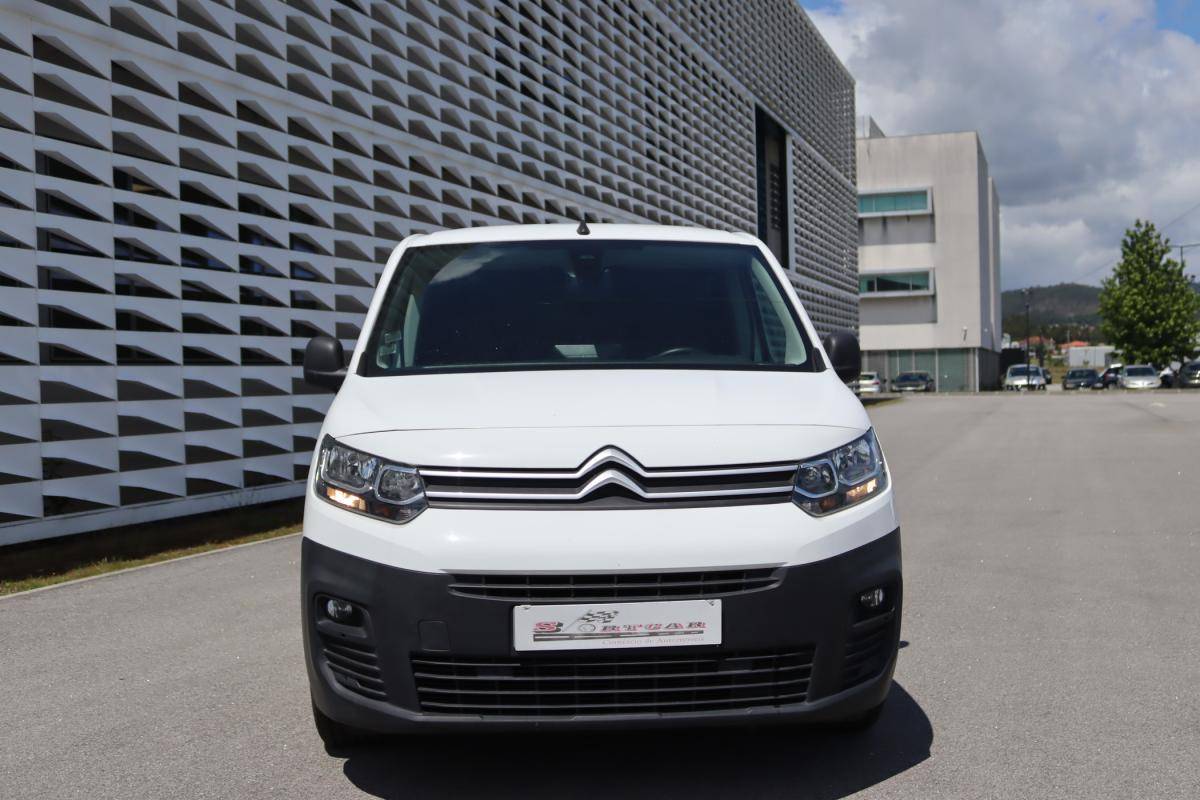 citroen-berlingo-2021-diesel-1499cc