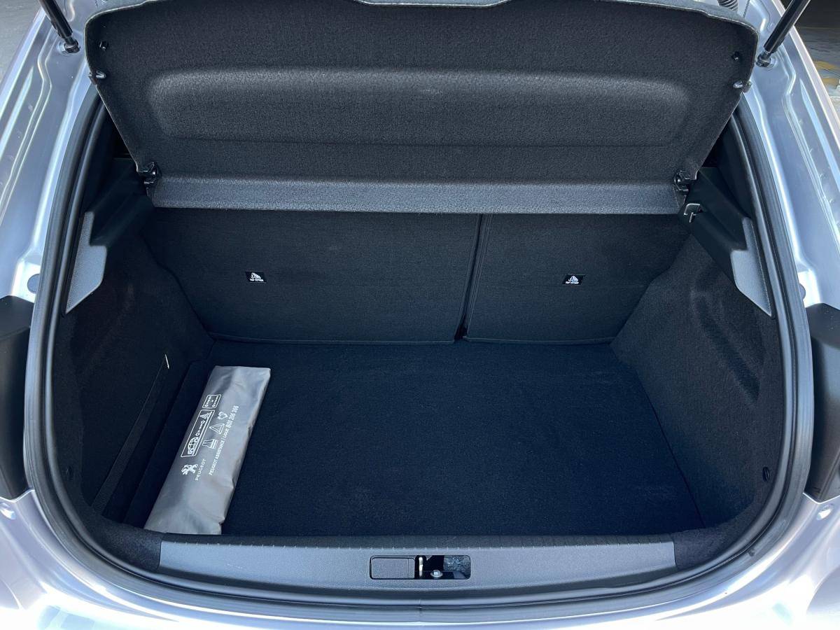 peugeot-208-2021-diesel-1499cc
