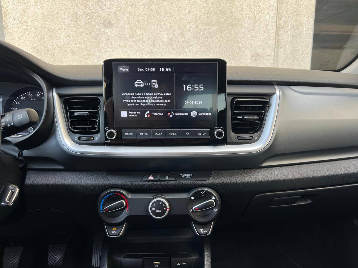 kia-stonic-2022-gasolina-1197cc