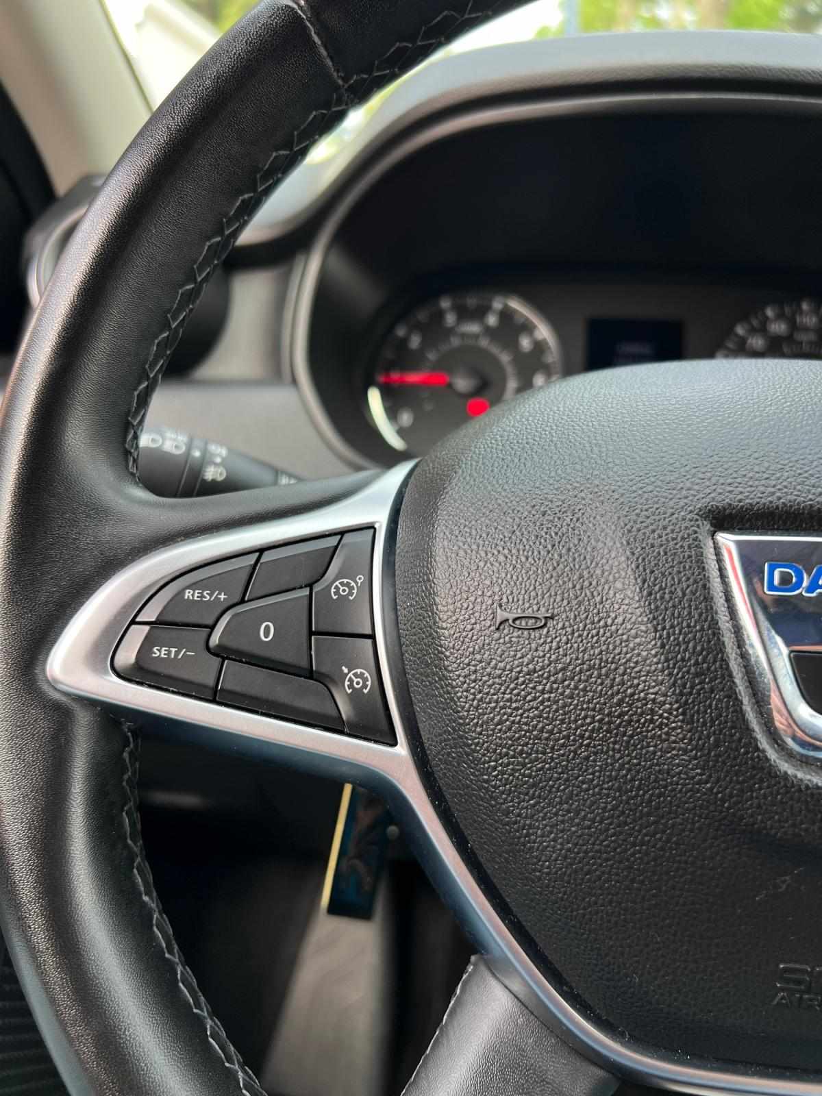dacia-duster-2022-gpl-999cc