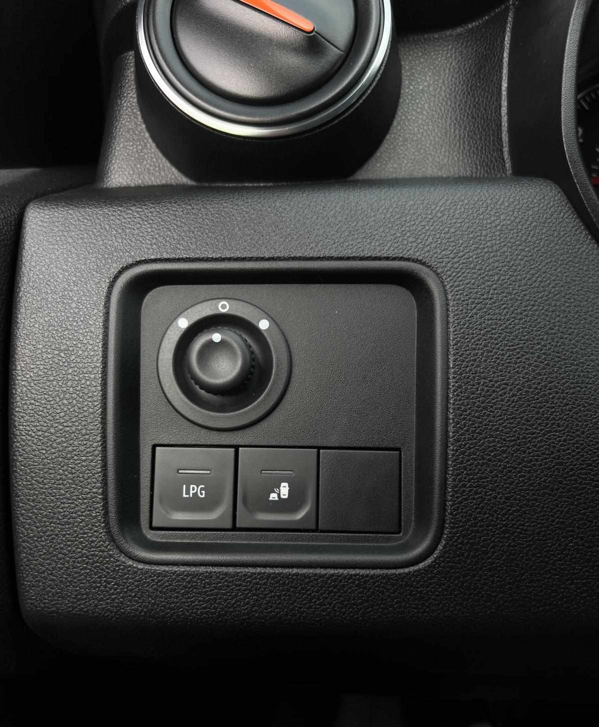 dacia-duster-2022-gpl-999cc