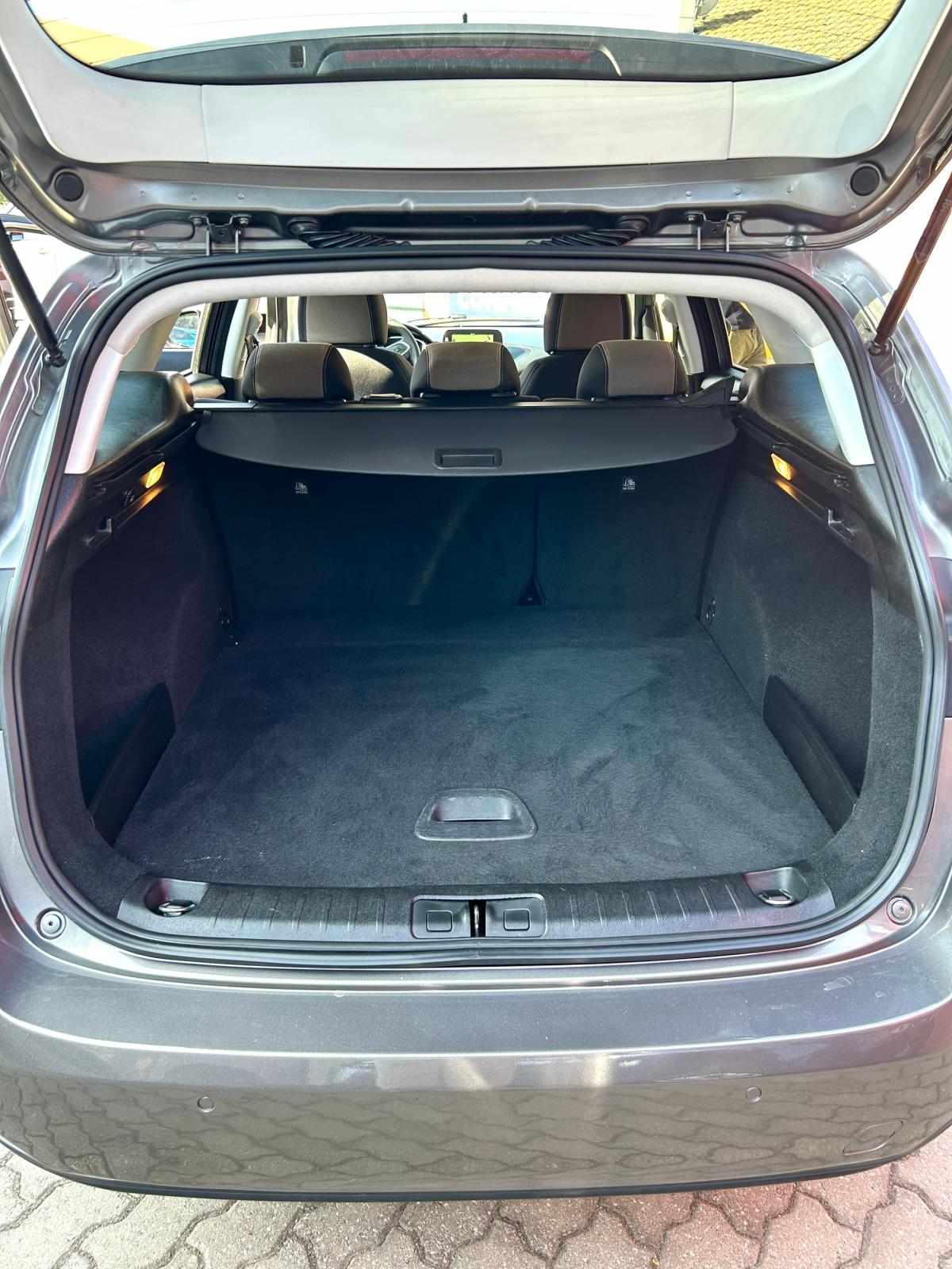 fiat-tipo-station-wagon-2018-diesel-1248cc